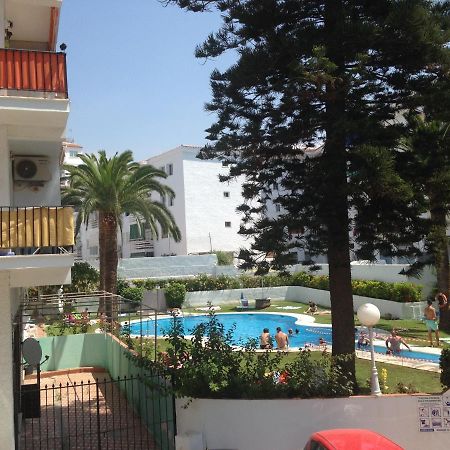 Chez Alison! Central Nerja Apt Exterior photo
