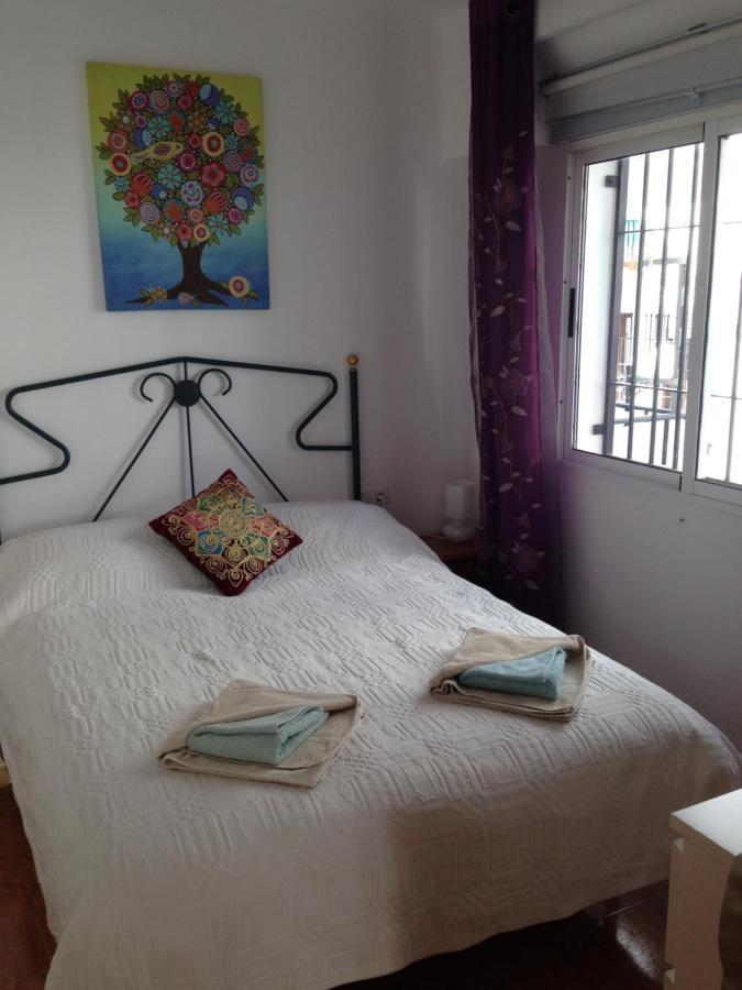 Chez Alison! Central Nerja Apt Exterior photo